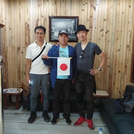 Hotel Pine Kohima Buitenkant foto
