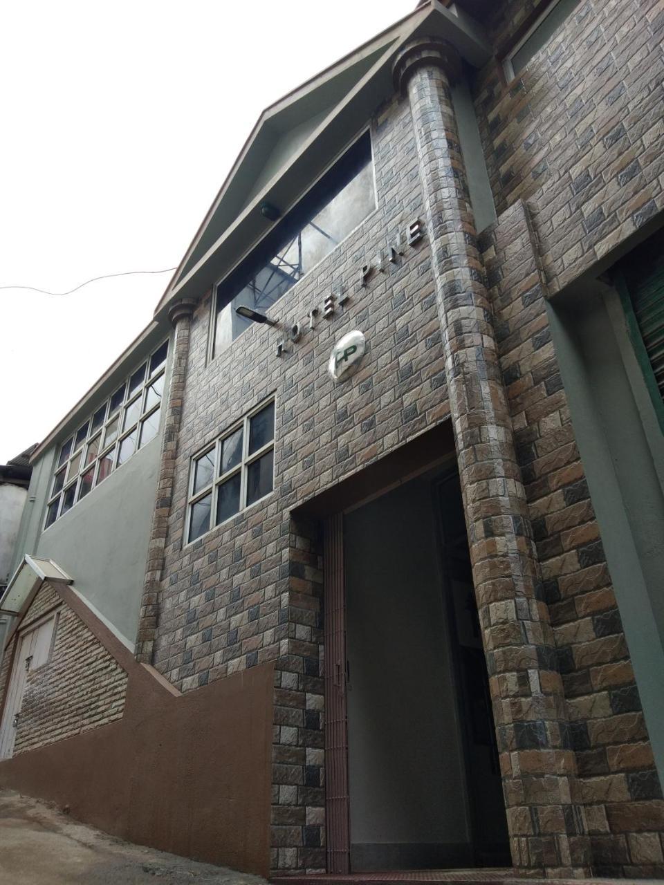 Hotel Pine Kohima Buitenkant foto